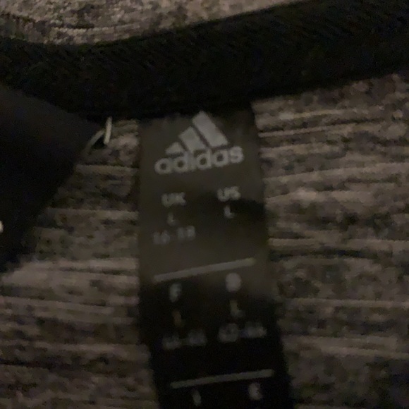 Gray adidas logo tee - Picture 3 of 3